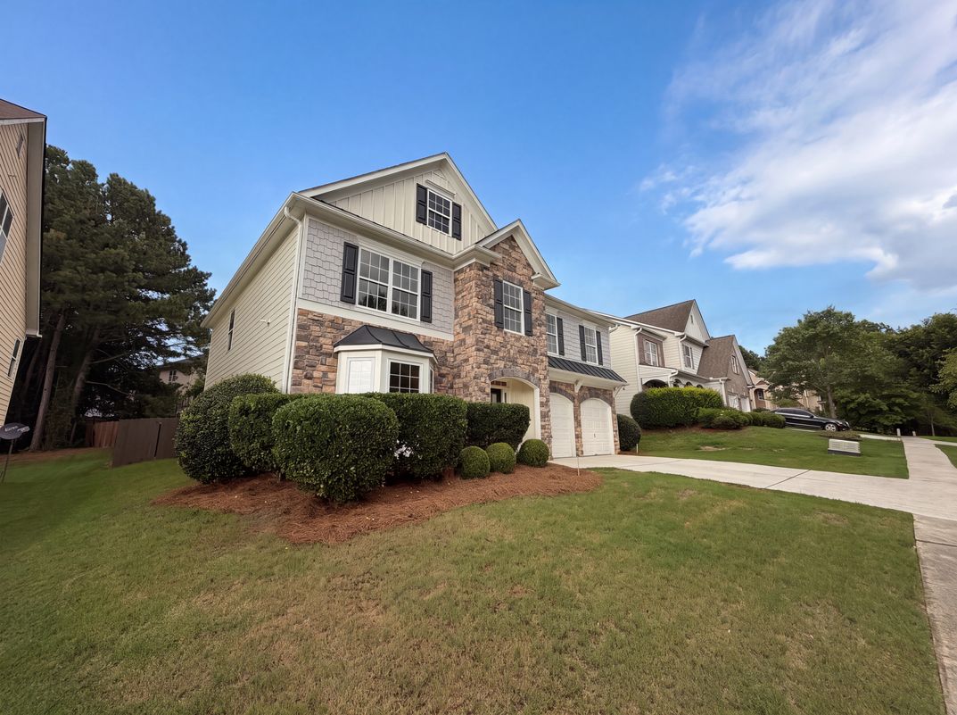 Photo 21 of 23 of 3718 Park Hill Cir, Loganville, GA