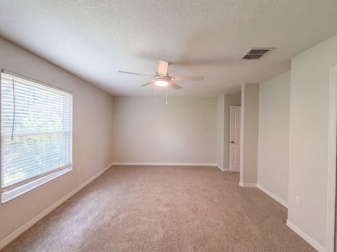 Photo 19 of 39 of 12706 Grovehurst Ave, Winter Garden, FL