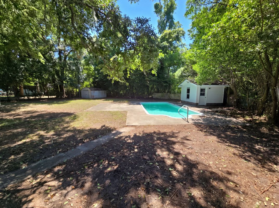 Photo 24 of 27 of 1610 Battery Creek Rd, Beaufort, SC