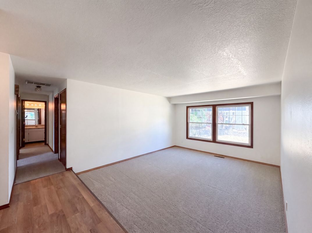 Photo 10 of 23 of 12685 SW Percheron Ln, Beaverton, OR