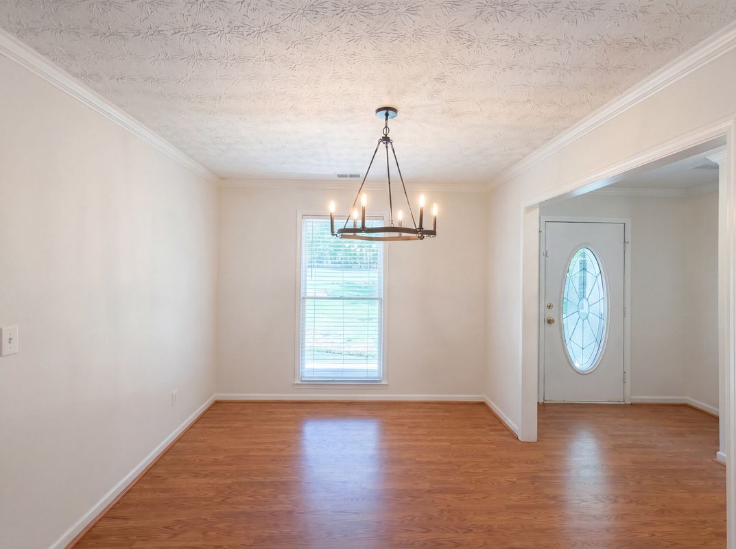 Photo 7 of 22 of 213 Carl Parker Rd, Hampton, GA