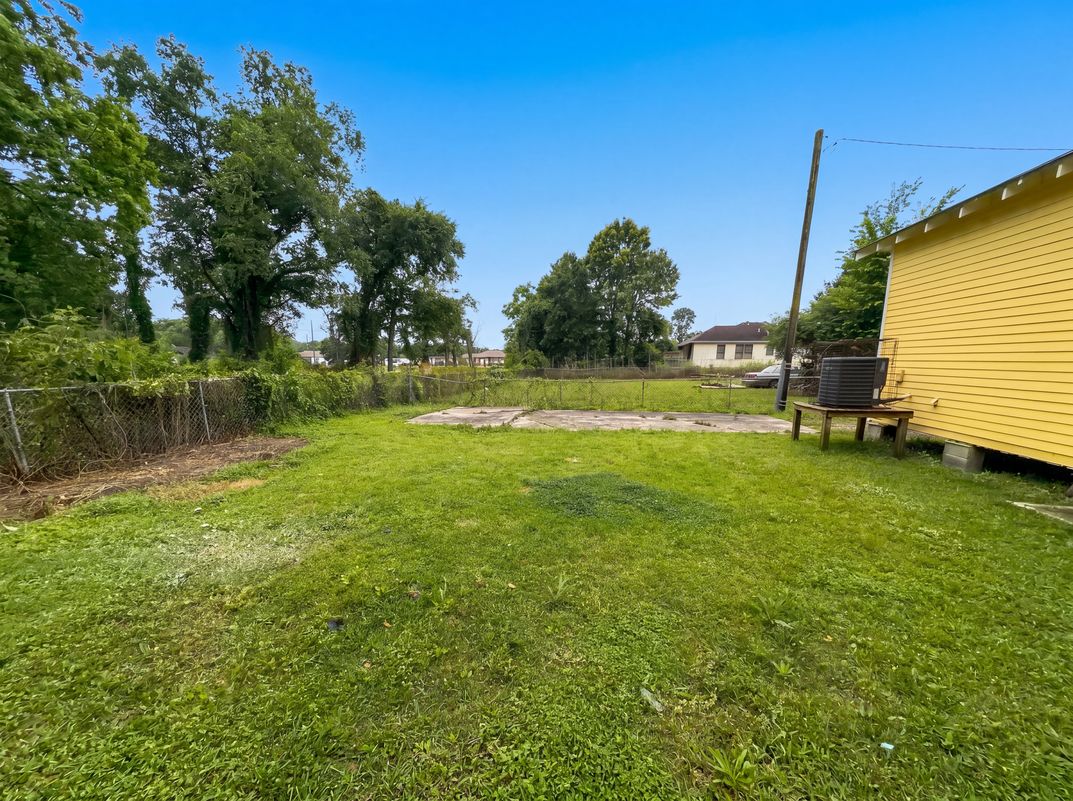 Photo 16 of 17 of 1454 Farragut St, New Orleans, LA