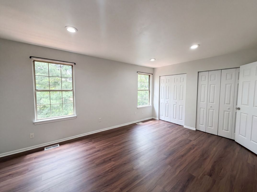 Photo 22 of 48 of 8641 Centerton Ln, Manassas, VA