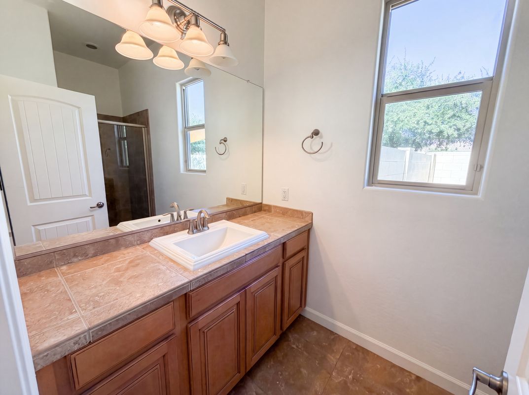 Photo 11 of 40 of 701 E Charlevoix Ave, Gilbert, AZ