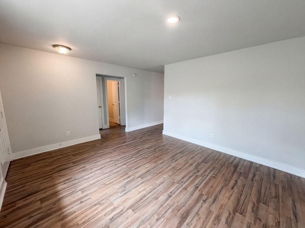 Photo 3 of 22 of 414 Binnacle Way, Crosby, TX