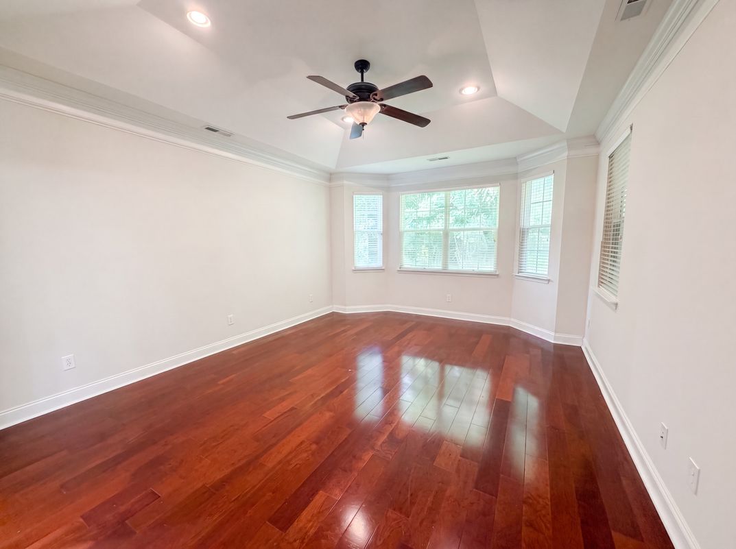 Photo 4 of 22 of 676 Grassy Hill Rd, Summerville, SC