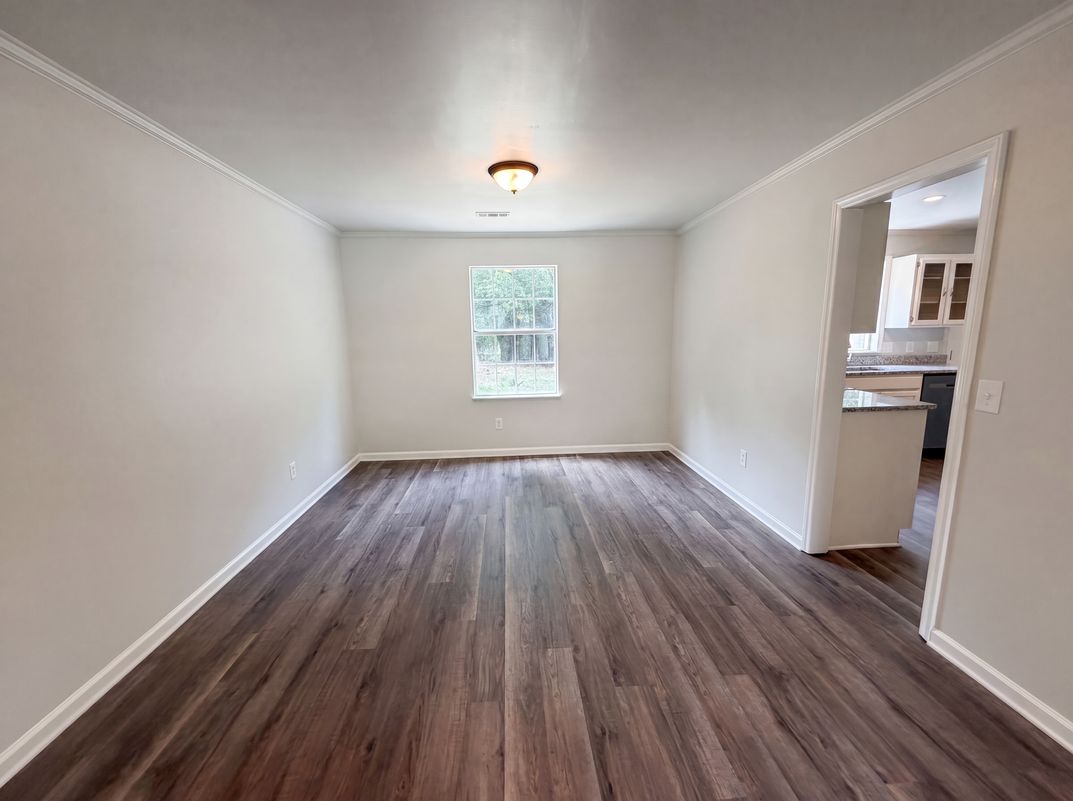 Photo 6 of 28 of 142 Silvermill Rd, Columbia, SC