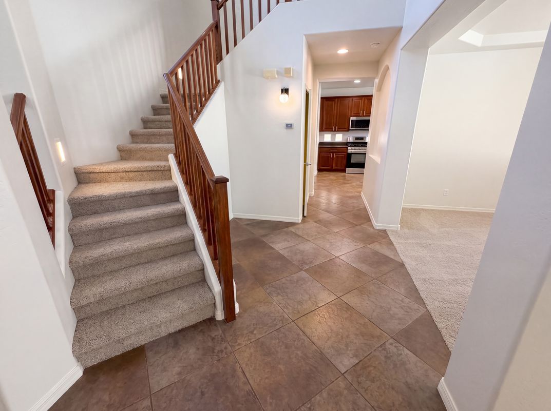 Photo 11 of 51 of 10964 N 161st Ave, Surprise, AZ