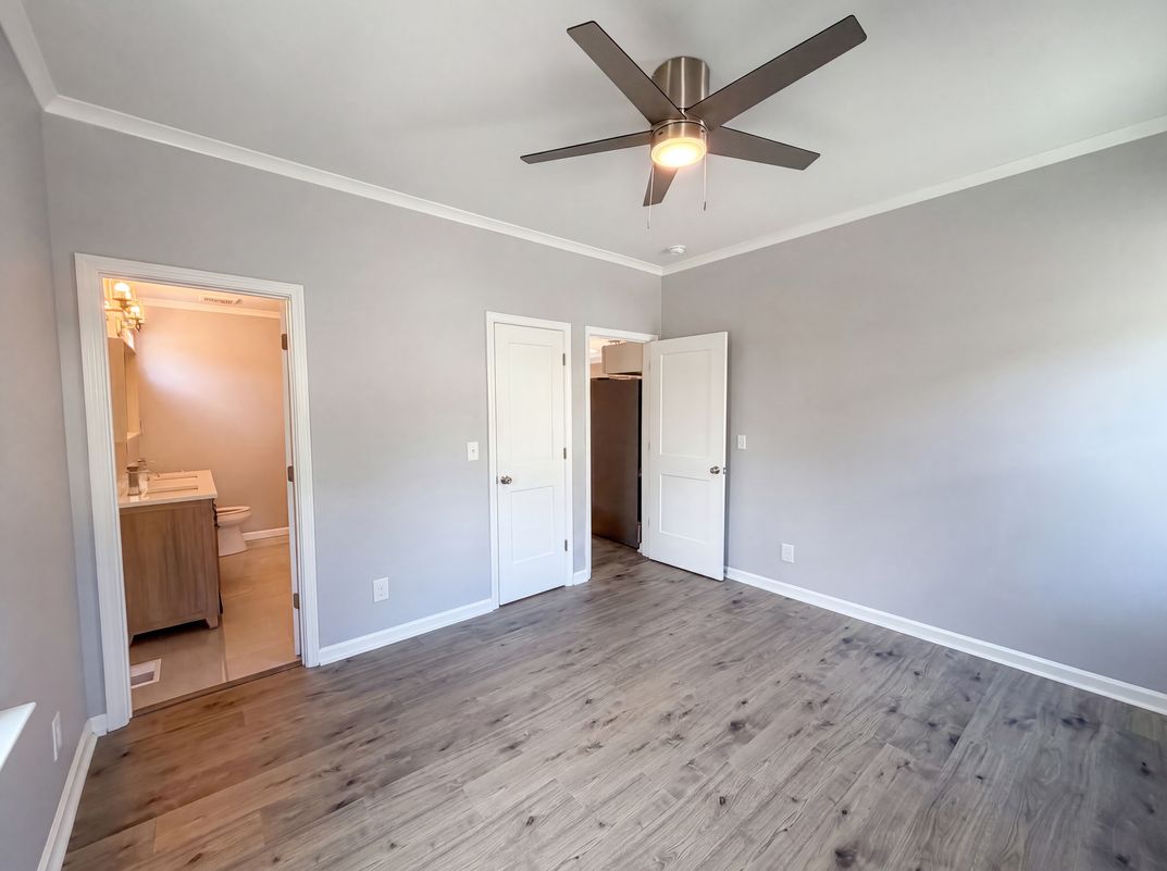 Photo 4 of 16 of 1501 S Roxboro St, Durham, NC