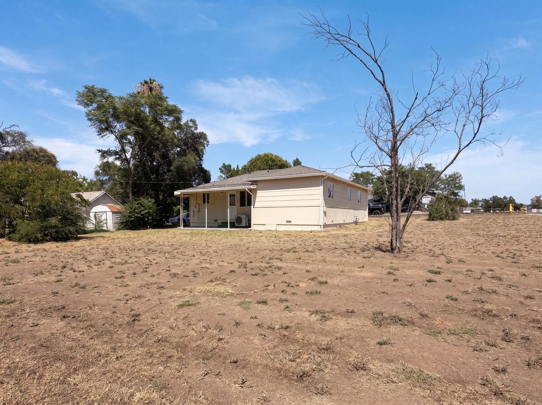 Photo 5 of 23 of 918 Harrison Ave, Lincoln, CA