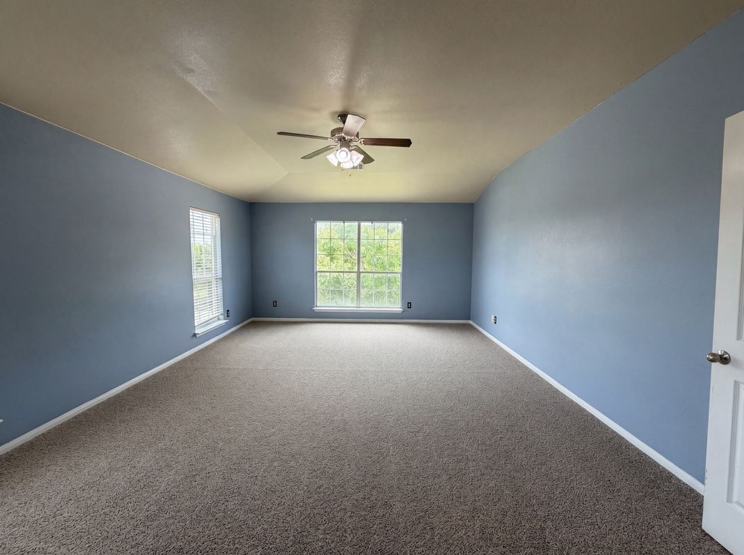 Photo 8 of 19 of 313 Crowfoot Dr, Harker Heights, TX