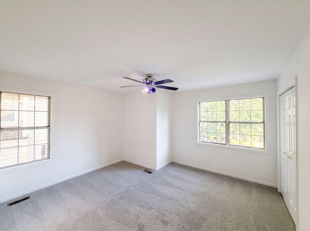Photo 12 of 27 of 8509 Ivoryton Way, Montgomery Village, MD