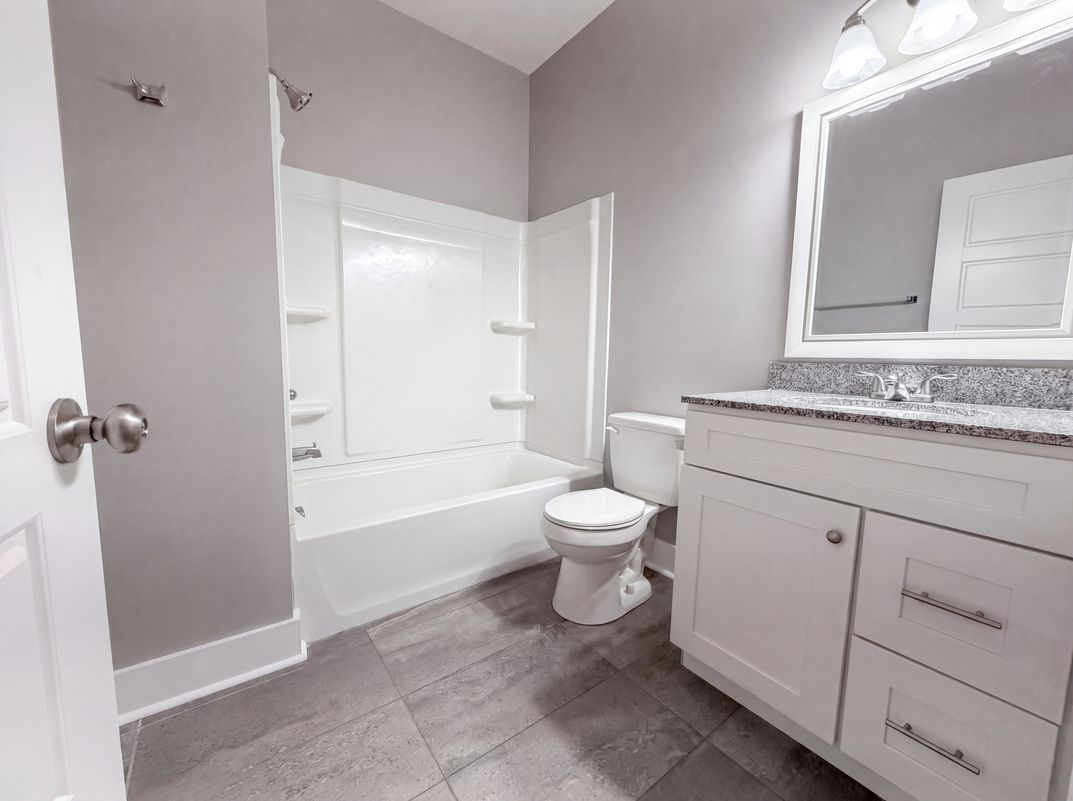 Photo 11 of 19 of 227A Hillcrest Dr, Madison, TN