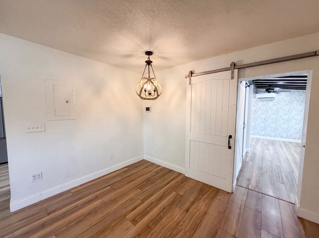 Photo 8 of 19 of 2242 E Dana Dr, Deltona, FL
