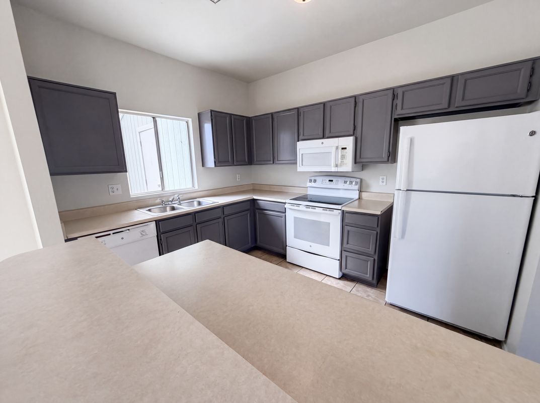 Photo 9 of 19 of 1601 N Saba St, Chandler, AZ