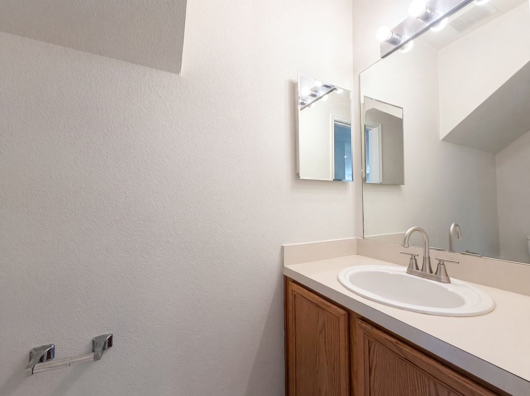 Photo 11 of 20 of 3338 Dartmouth Field Ln, Fresno, TX