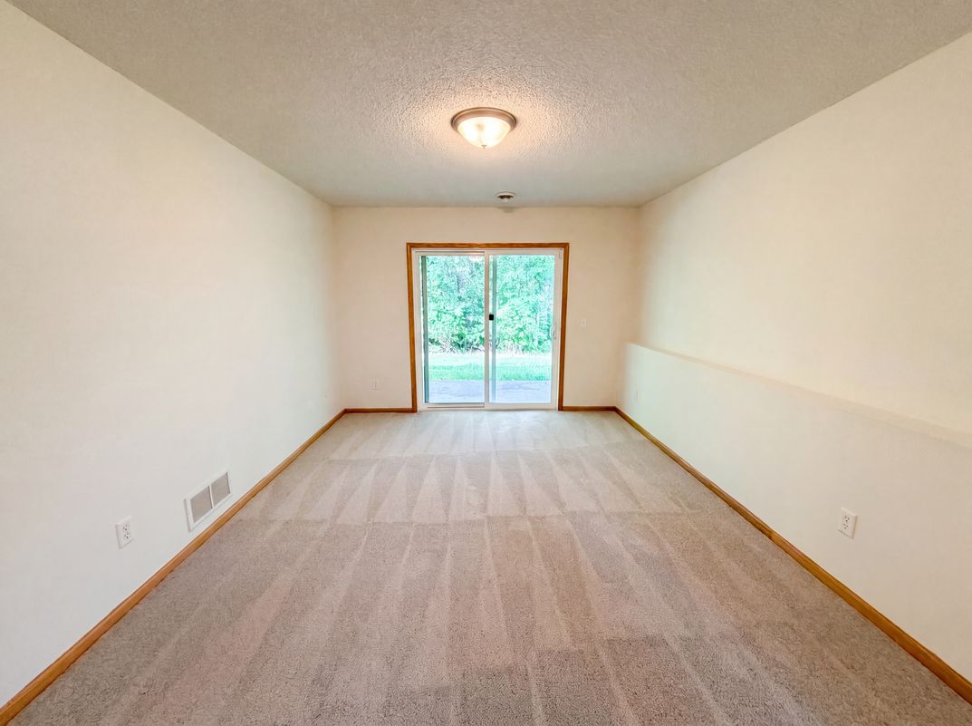 Photo 9 of 19 of 5317 140th Ave NW, Ramsey, MN