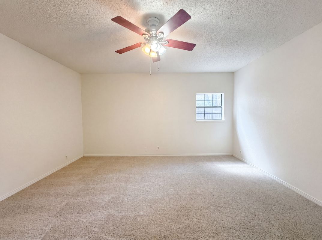 Photo 4 of 21 of 3504 Victorian Dr, Temple, TX