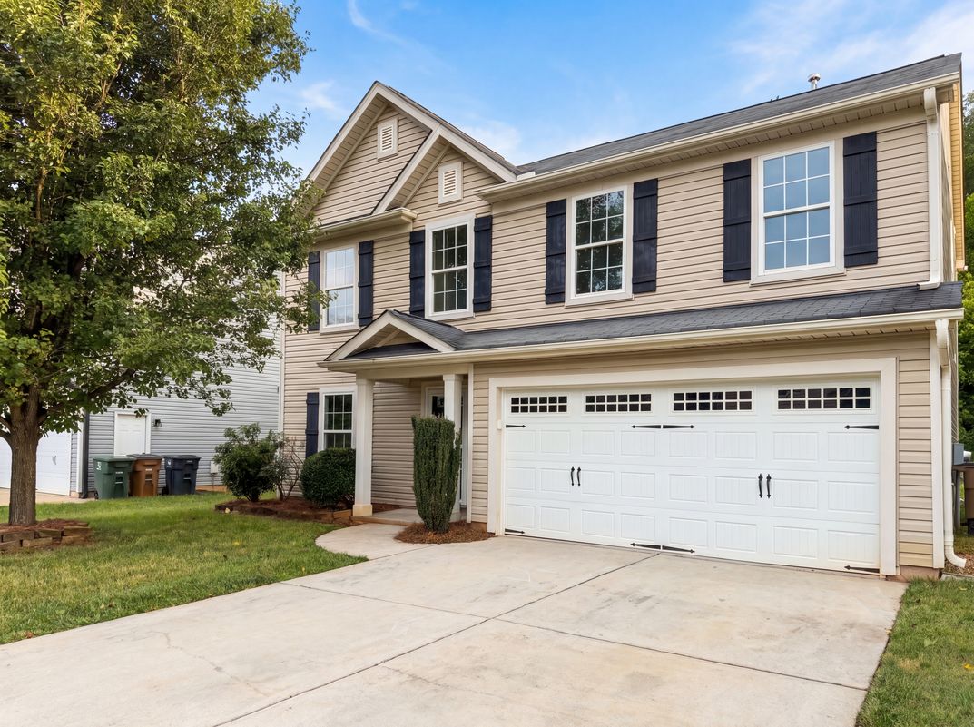 Photo 23 of 26 of 5503 Hardie Farm Dr, Greensboro, NC
