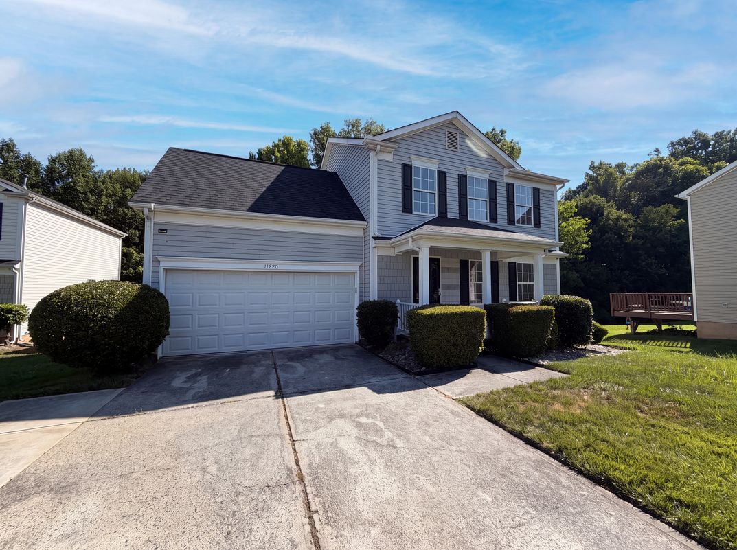 Photo 17 of 21 of 11220 Northwoods Forest Dr, Charlotte, NC