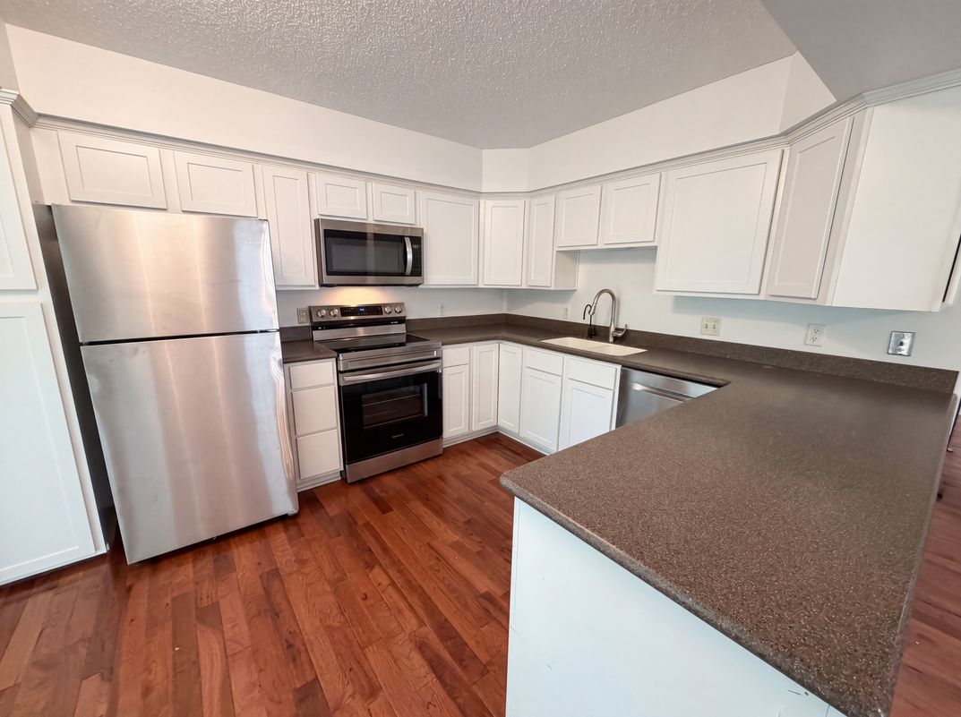 Photo 2 of 24 of 11878 100th Pl N, Maple Grove, MN