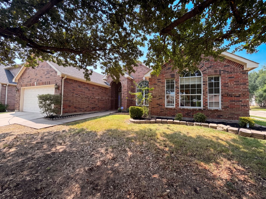 Photo 28 of 31 of 1221 Old Oak Trl, Flower Mound, TX