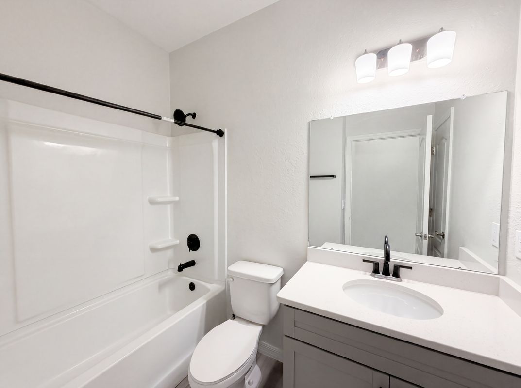 Photo 15 of 29 of 4510 Penkert Pl, Lakeland, FL