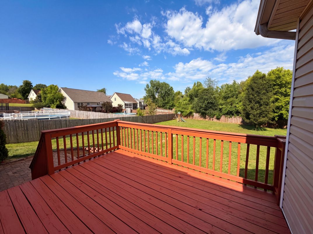 Photo 5 of 26 of 1688 Cedar Springs Cir, Clarksville, TN