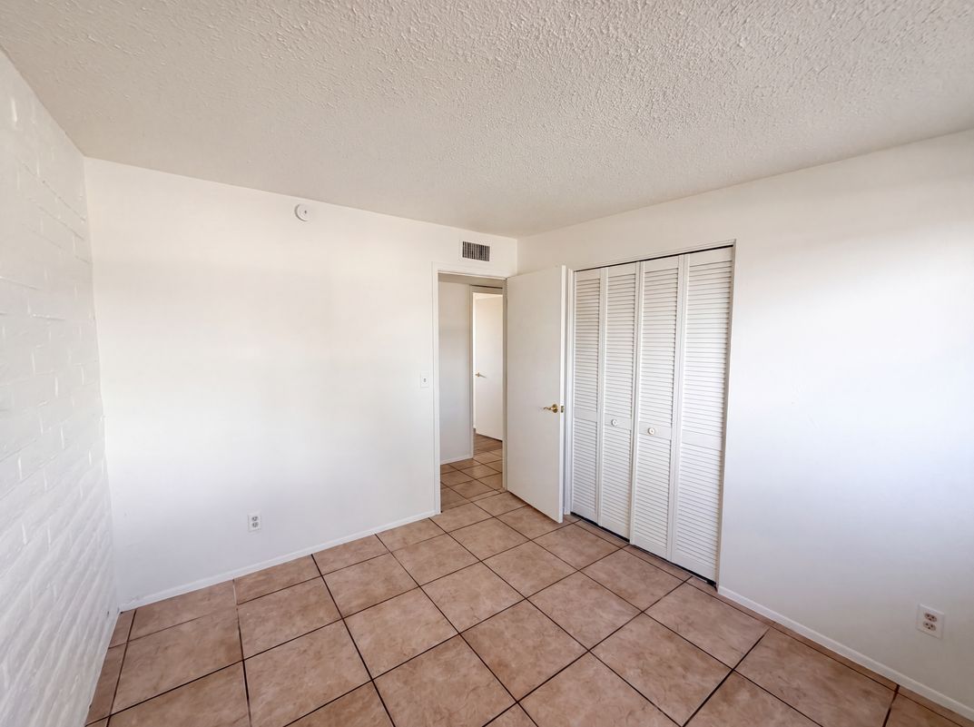 Photo 10 of 19 of 4425 S Silver Beech Ave, Tucson, AZ
