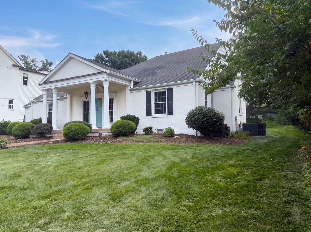 Photo 20 of 23 of 608 Estes Rd, Nashville, TN