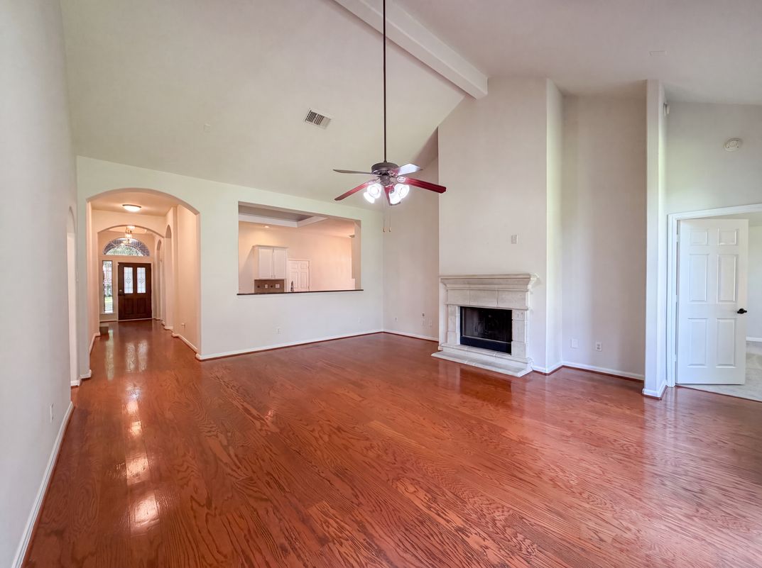 Photo 11 of 25 of 3011 Poplar Isle, Missouri City, TX