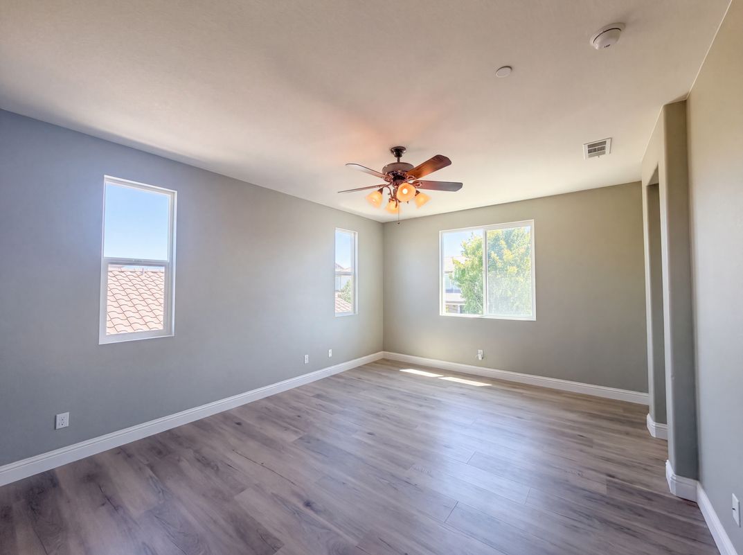 Photo 4 of 45 of 4812 Ice Age Way, Elk Grove, CA