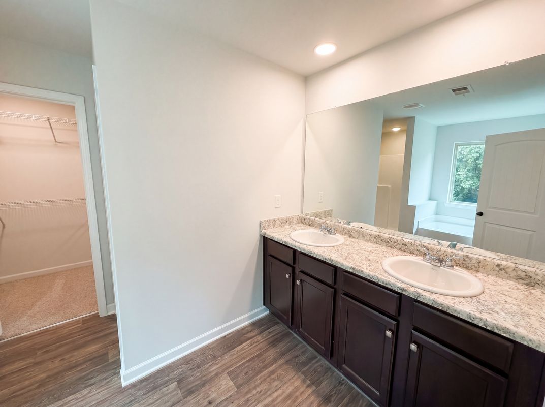 Photo 17 of 26 of 5053 Pioneer Pkwy, McDonough, GA