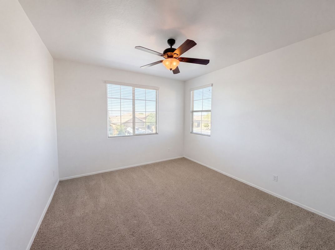 Photo 18 of 38 of 21276 W Berkeley Rd, Buckeye, AZ