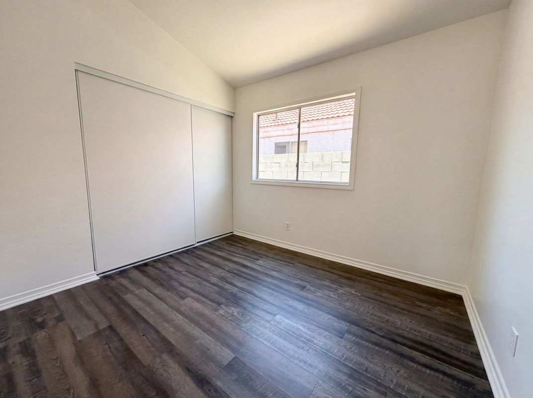 Photo 8 of 18 of 6212 Warm River Rd, Las Vegas, NV