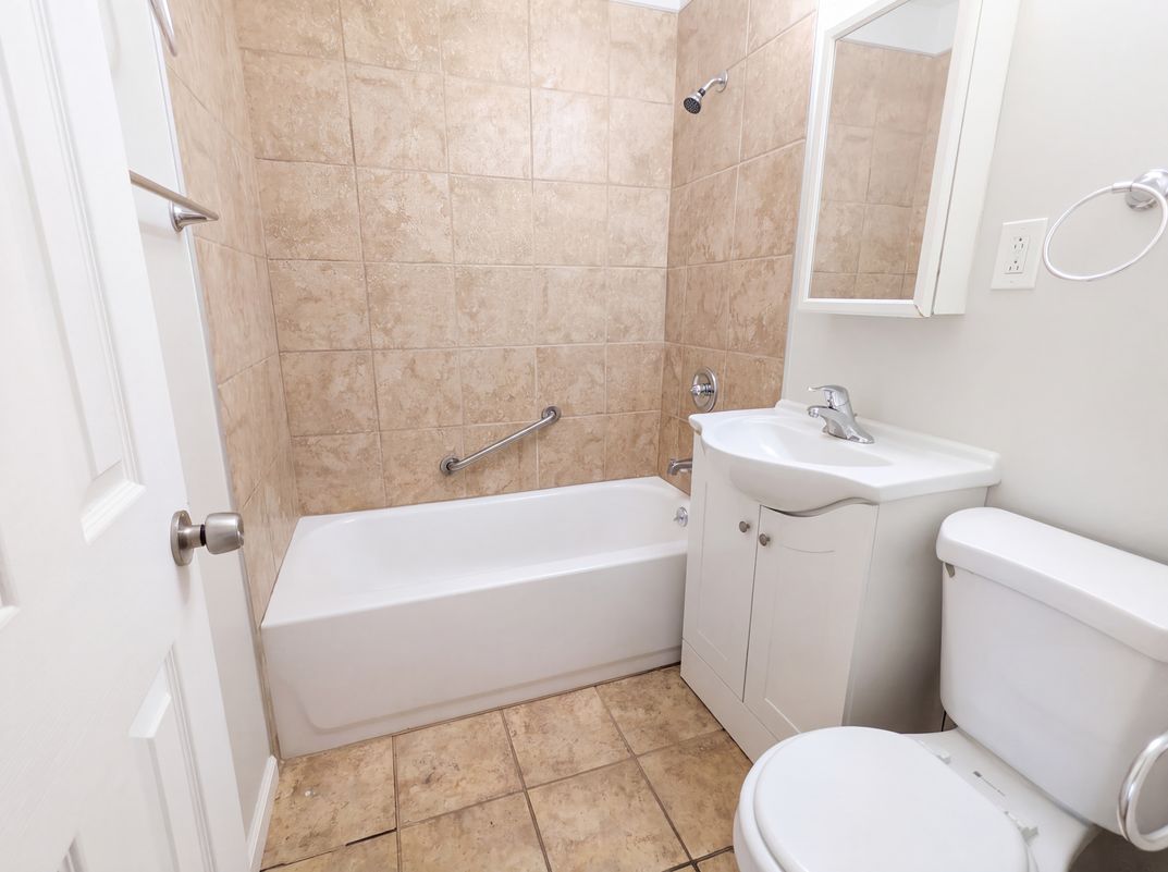Photo 13 of 19 of 12722 Emery Ave, Cleveland, OH
