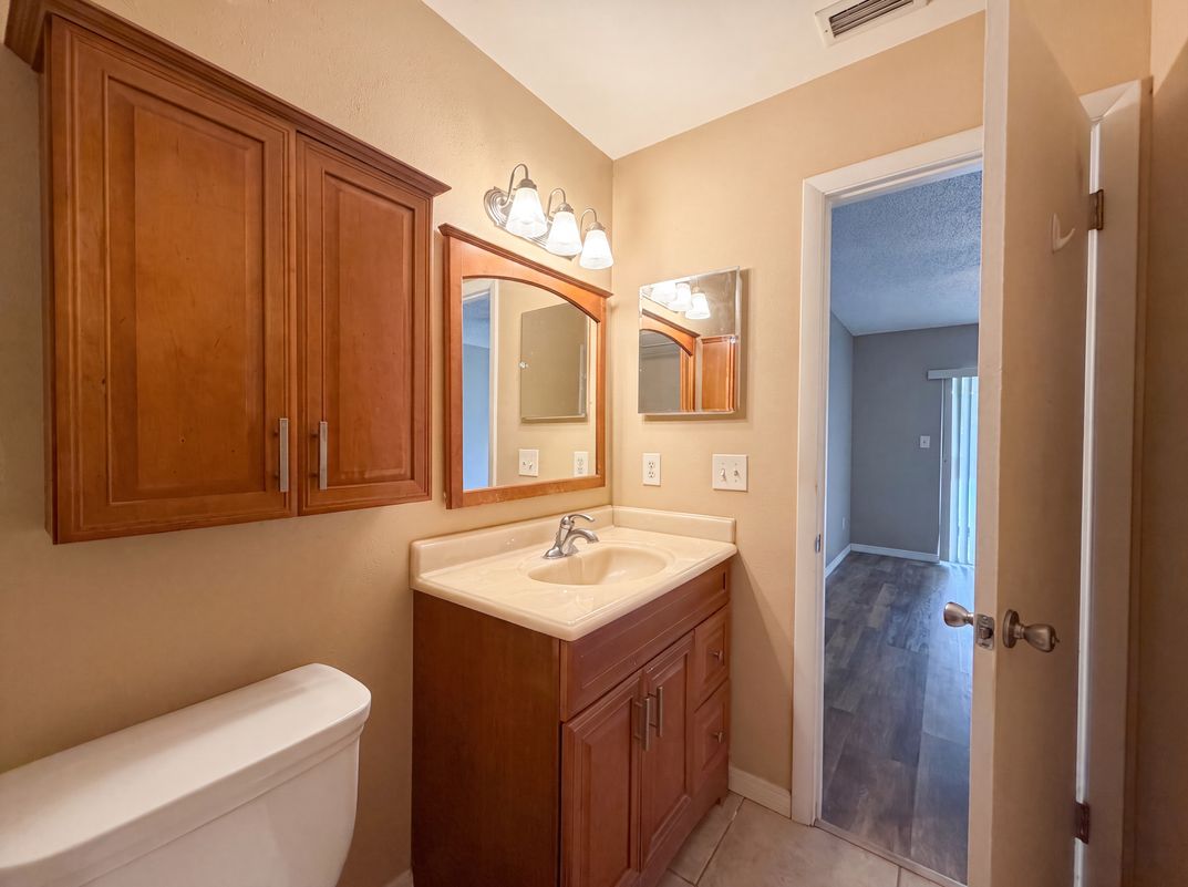 Photo 14 of 18 of 1393 San Diego Ct, Winter Springs, FL