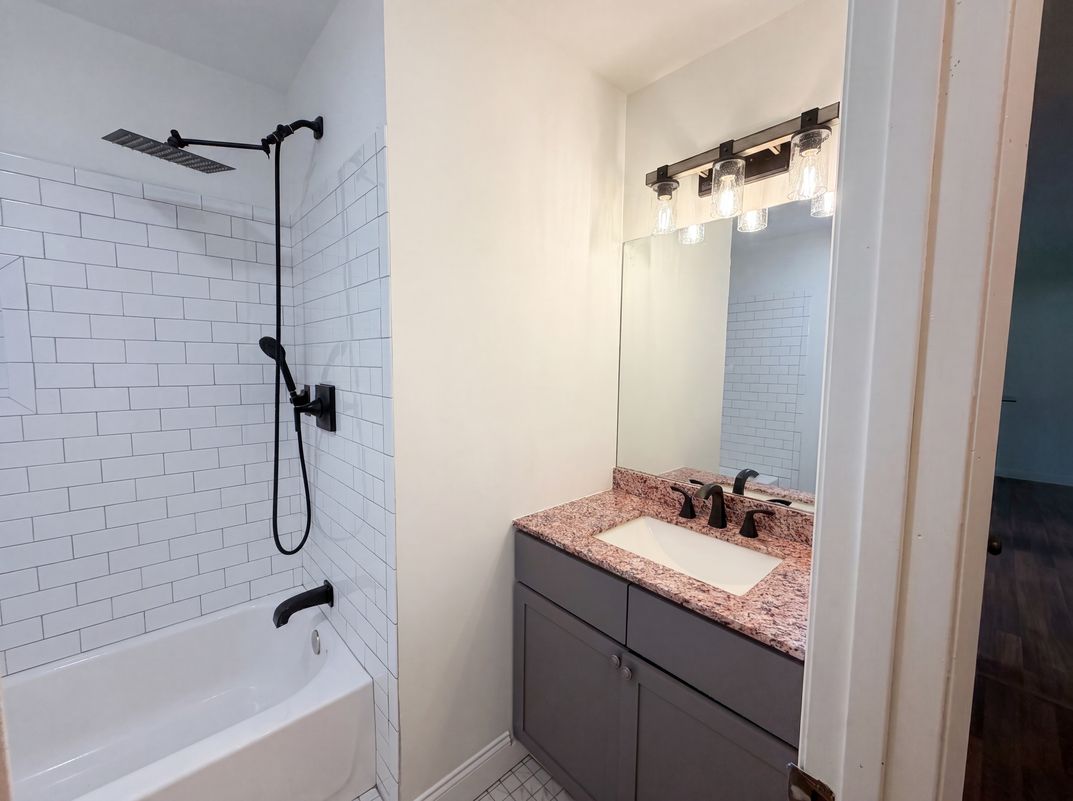 Photo 15 of 30 of 8505 Troutman Ln, Knoxville, TN