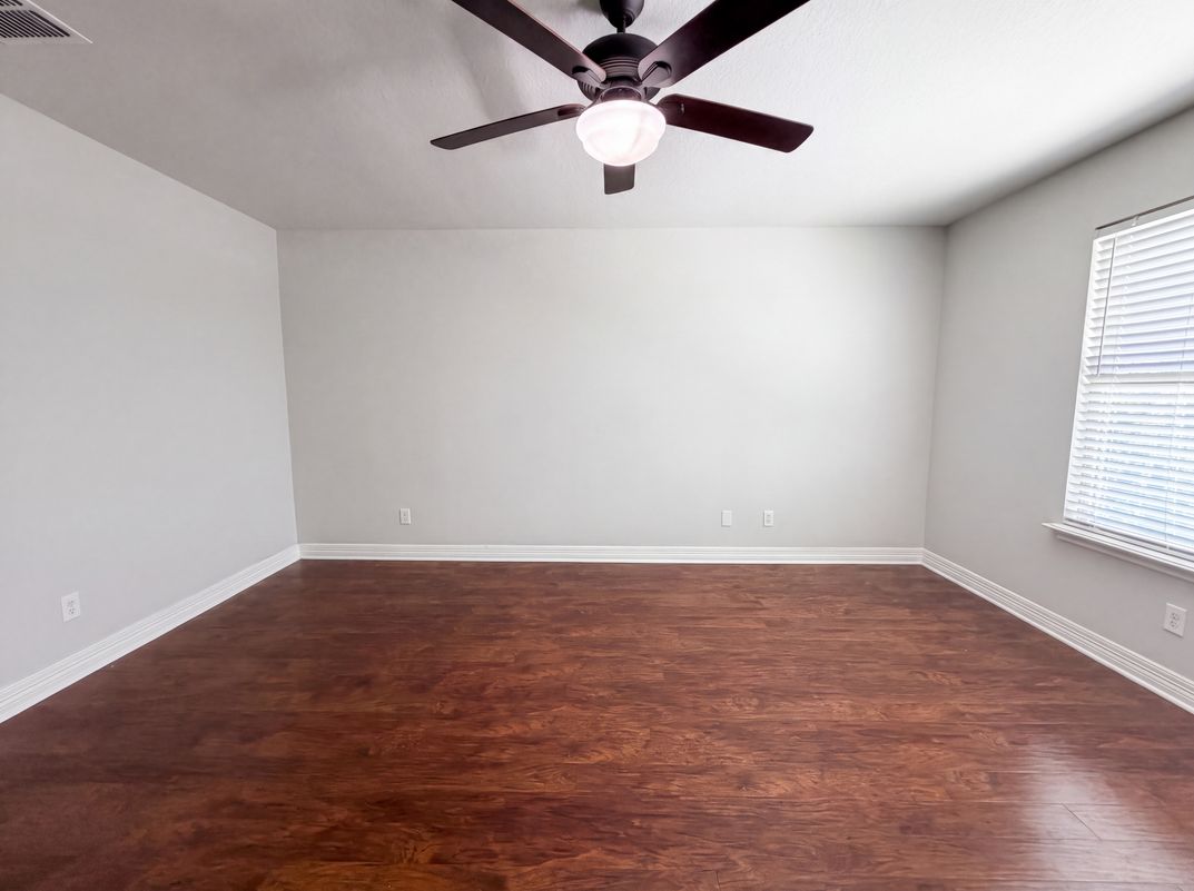 Photo 9 of 24 of 3513 Nuhn Way, New Braunfels, TX