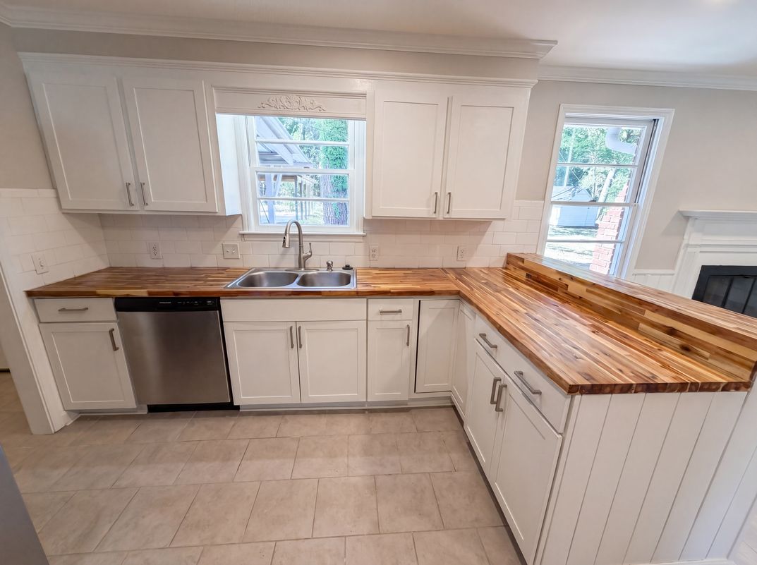 Photo 6 of 26 of 1817 Neptune Dr, Columbia, SC