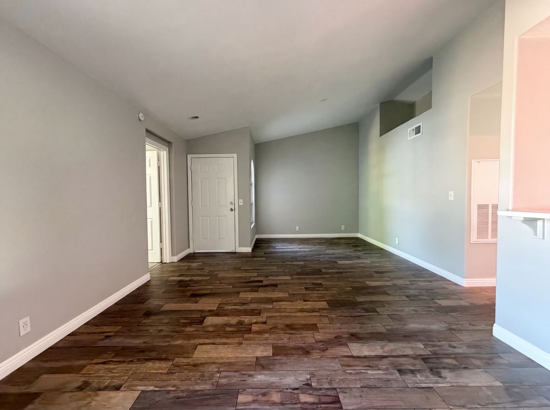 Photo 12 of 22 of 1800 Edmond St, Las Vegas, NV