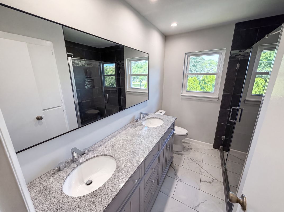 Photo 20 of 22 of 3135 E 52nd St, Indianapolis, IN