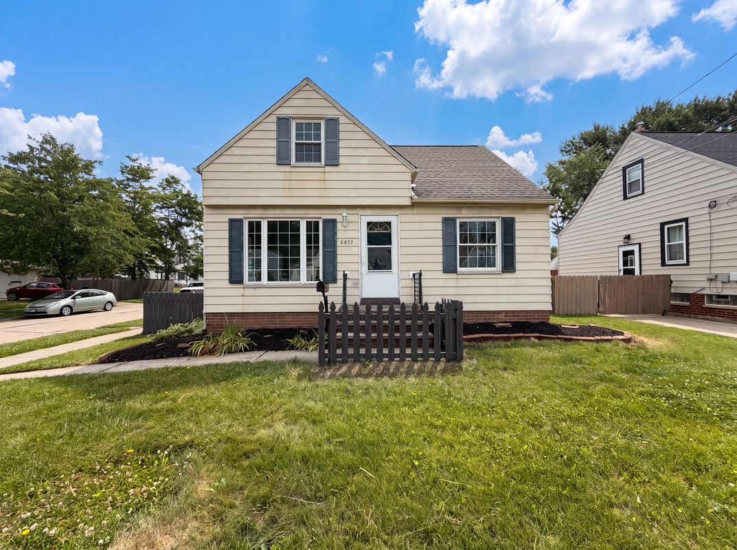 Property photo 1 of 6437 Westminster Dr
