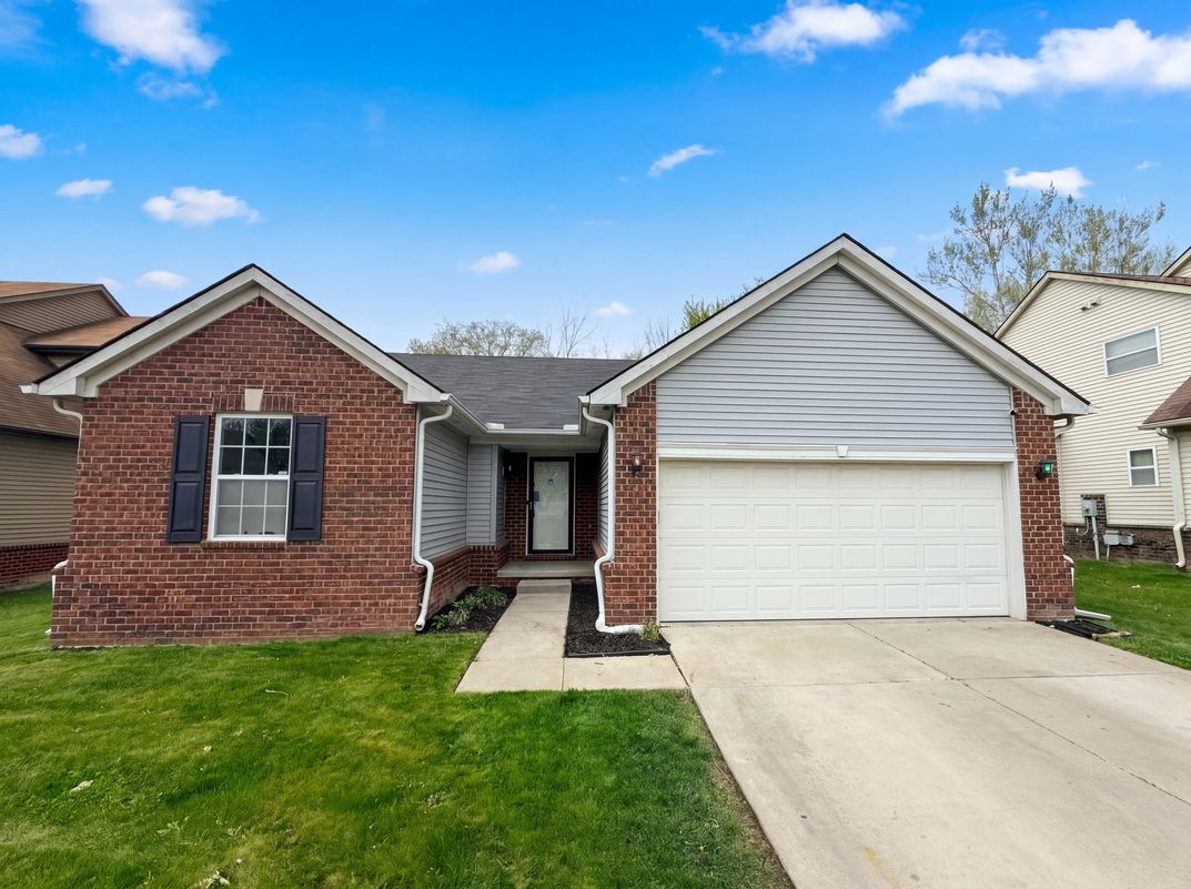 Property photo 1 of 5988 Treetops Dr