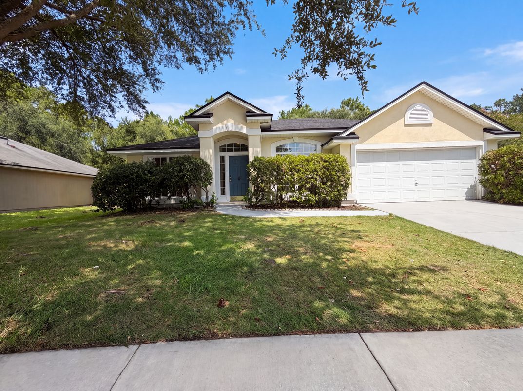 Photo 20 of 23 of 8436 Staplehurst Dr W, Jacksonville, FL