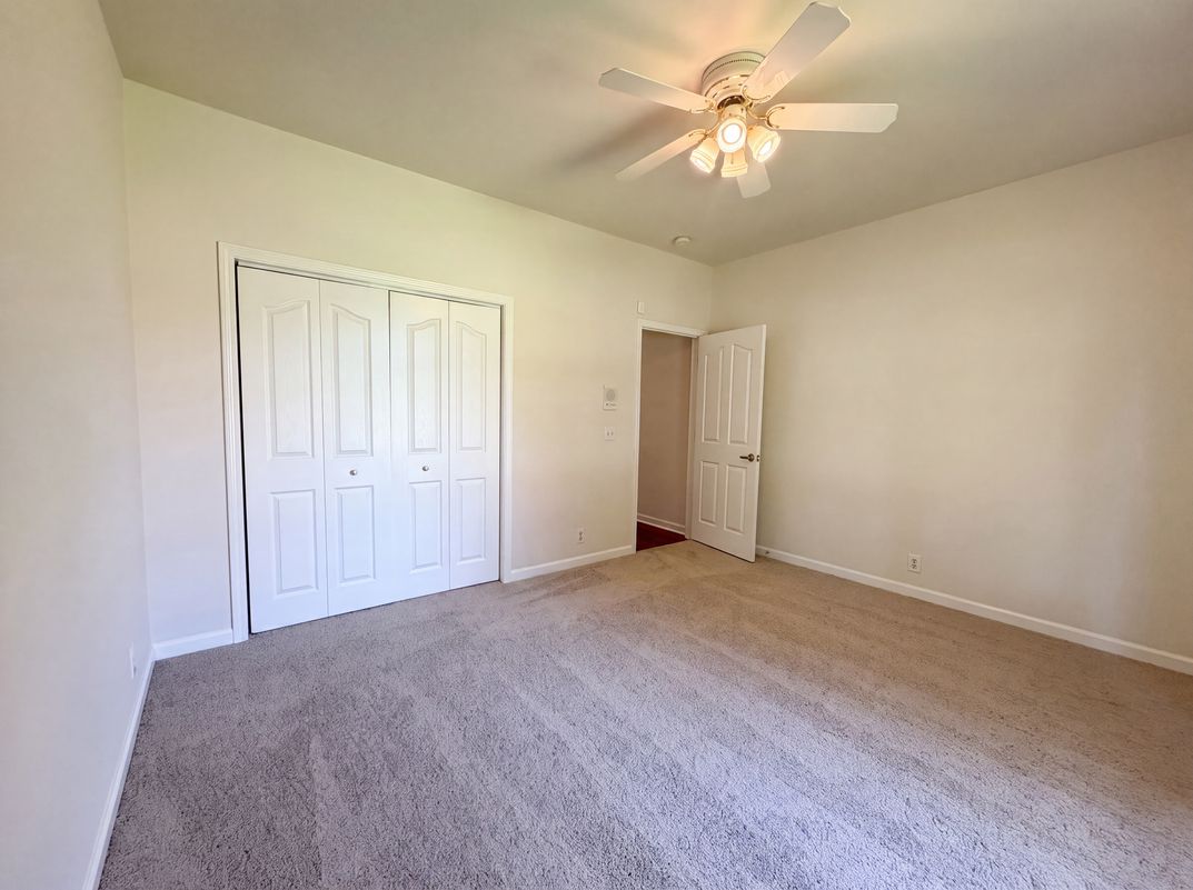 Photo 13 of 24 of 1727 Joben Dr, Murfreesboro, TN
