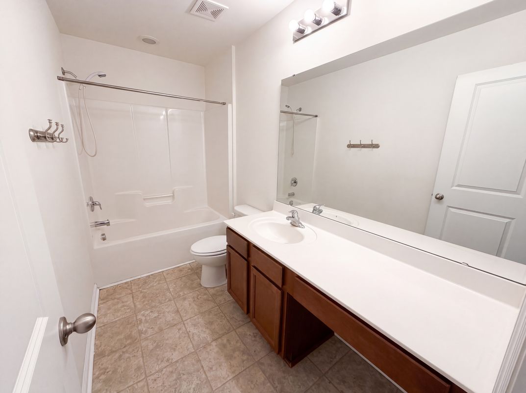 Photo 14 of 21 of 457 Stoney Field Dr, Moncks Corner, SC