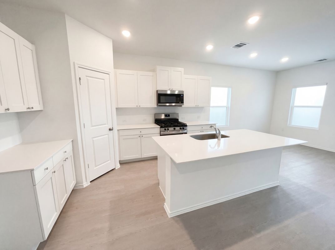 Property photo 2 of 501 Vantage Dr