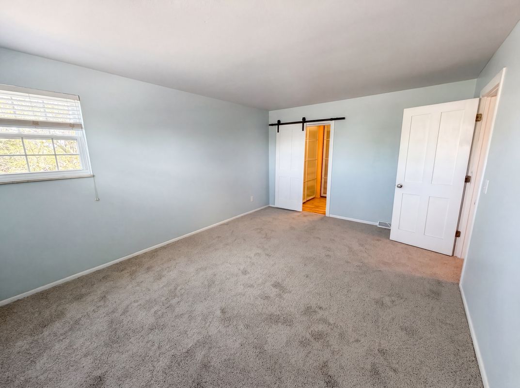 Photo 17 of 40 of 3182 S Xeric Ct, Denver, CO