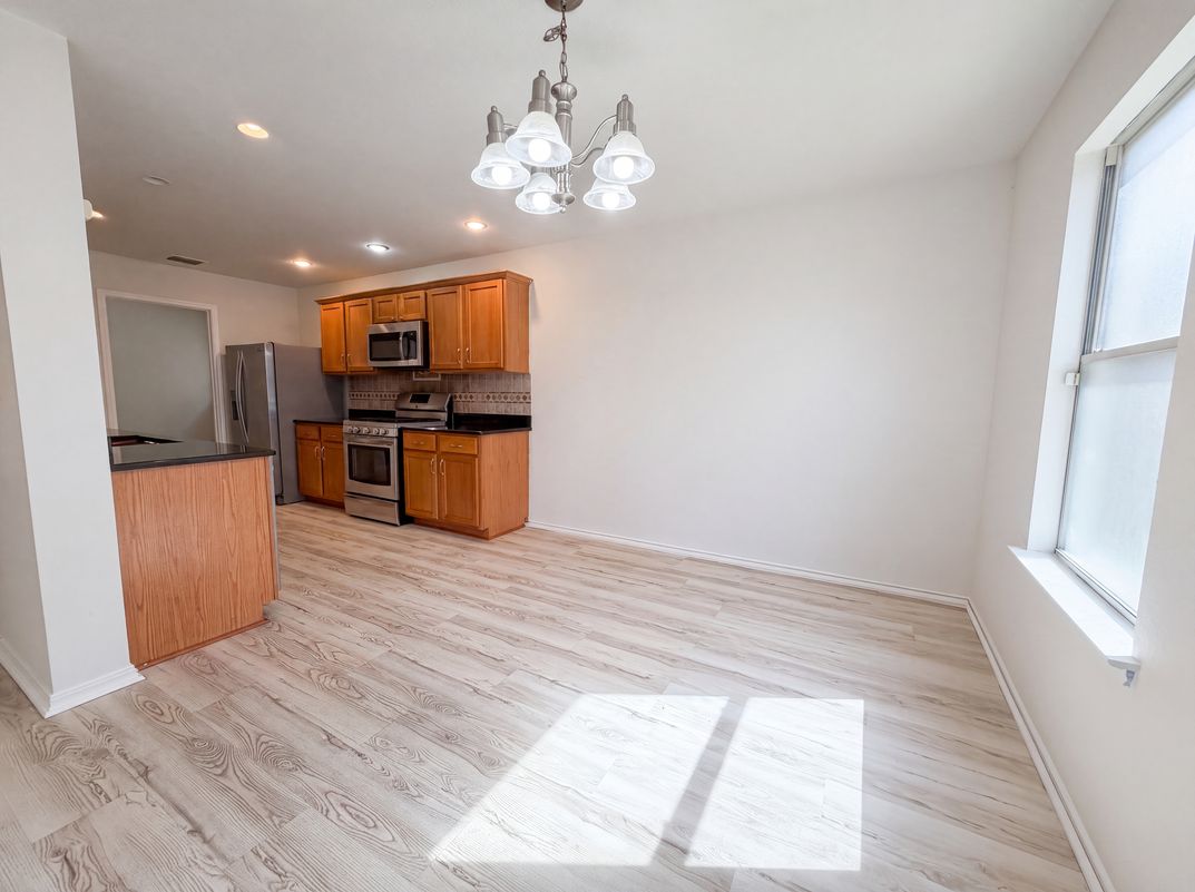 Photo 8 of 22 of 5810 Vasey Blvd, Austin, TX